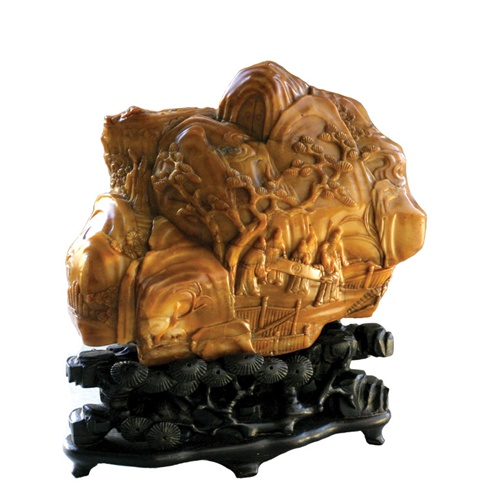 Among a number of Chinese soapstone carvings, this 11 cm high finely carved boulder with sages in a mountain pavilion romped to $36,600, more than 15 times the low estimate.