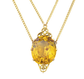 The rare Willows 35.73-carat yellow sapphire pendant – the largest ever offered at an Australian auction – sold for a staggering $122,000 in Melbourne on May 12 through Sotheby’s Australia. Chairman Geoffrey Smith said the yellow sapphire was exceptional and achieved $3414 a carat. 