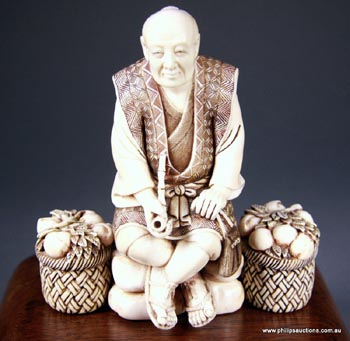 A collection of Japanese ivory figures proved extremely popular with collectors and sold for four to five times its estimates at Philips Auctions latest sale on May 17. The collection belonged to the late Bonnie Knight, who had been collecting artefacts and jewellery since she was a teenager and viewed netsukes as her favourite items. 