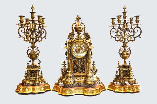 Kim’s Auctions will sell a 50-year-old collection built up by one of Melbourne’s leading businessmen will be auctioned on site on Sunday 11 October, 2015 at 46 Monomeath Avenue, Canterbury, (Melbourne). It includes a superb French bronze and gilt clock garniture by Pierre Alexandre Schoenewerk (1820-1885) – a French sculptor who was a student of the famous French sculptor and medallist David d’Angers (1788-1856) and in 1873 was named a Chevalier of the French legion of Honour. 