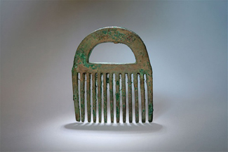 The Mossgreen Asian Art sale includes some 52 combs dating from up to 1500BC and including examples made from gold, silver, jade, ivory and tortoiseshell, as well as the more mundane bronze, bone or wood, some richly decorated or gem studded. 