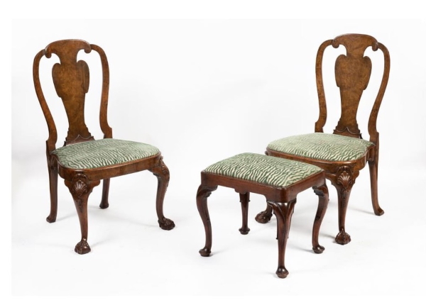 Gibson’s Auctions sold a pair of early 18th century Queen Anne/George I walnut sided chairs and foot stool (above) estimated at $400-$500 for $24,400 including buyer’s premium at their Interiors | Private Collections sale on June 5.