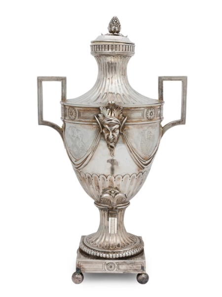 A large 1772 Scottish George III sterling silver hot water urn by Edinburgh silversmith Patrick Robinson (lot 344) is one of the leading items in Melbourne-based Gibson’s Auctions comprehensive two-part Spring sale to be held over two days on Sunday November 27 and November 28 in their Armadale rooms.
